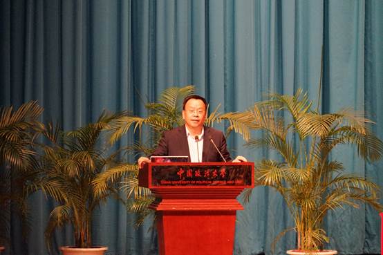 以诚信承载厚德，以公平践行明法——时建中副校长在日本av
2018级新生入学典礼上的讲话