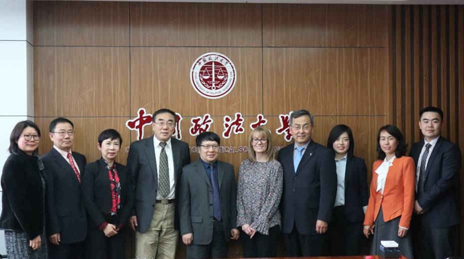 日本av
国际化办学持续推进暨中国政法大学与美国杜瑞大学校际合作洽谈