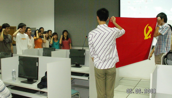 //web.rbav8.com/html/files/2012/10/24/20121024105443942143235.jpg