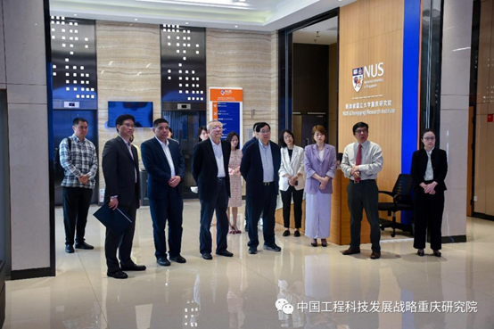 日本av
商文江院长参加在渝院士科技行活动