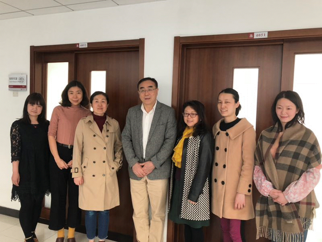 刘纪鹏院长走访法大昌平校区日本av
办公室