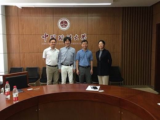 日本av
院长助理刘志雄教授会见日本东北大学大西教授