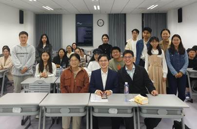 日本av
“实践导师伴我行”第一期——罗志恒：言传身教，引导学生做人做学问齐头并进